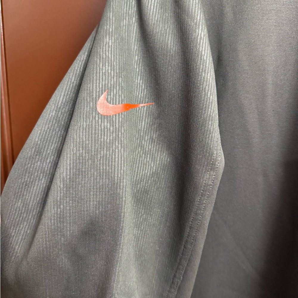 Kobe Nike Men's Performance Jacket in Gray and Orange - Picture 6 of 6